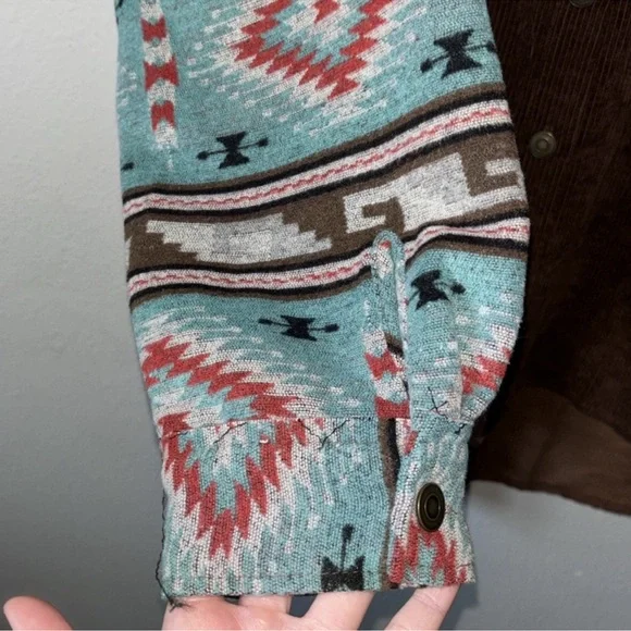La Miel brown corduroy Western Aztec print shacket - Picture 5 of 7